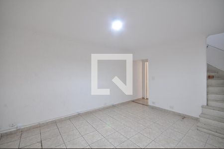 Sala de casa para alugar com 3 quartos, 200m² em Jardim Tremembé , São Paulo