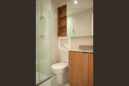 Banheiro de kitnet/studio para alugar com 1 quarto, 27m² em Vila Clementino, São Paulo