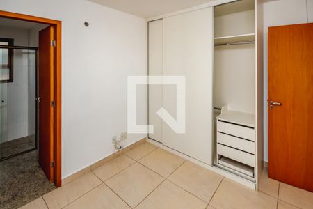Suíte de apartamento para alugar com 2 quartos, 80m² em Itapoã, Belo Horizonte