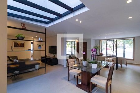 Sala de casa à venda com 6 quartos, 1000m² em Bandeirantes (pampulha), Belo Horizonte