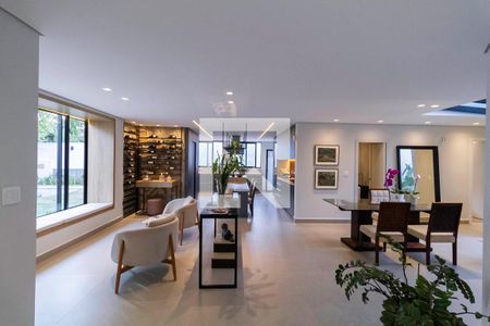 Sala de casa à venda com 6 quartos, 1000m² em Bandeirantes (pampulha), Belo Horizonte