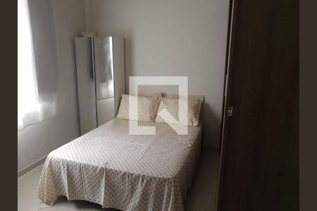 Casa à venda com 2 quartos, 66m² em Penha, Rio de Janeiro