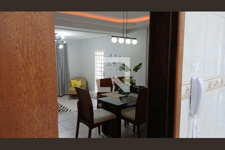 Casa à venda com 4 quartos, 350m² em Taquara, Rio de Janeiro