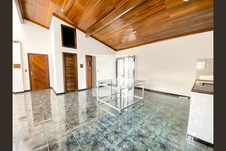 Casa à venda com 3 quartos, 238m² em Água Santa, Rio de Janeiro