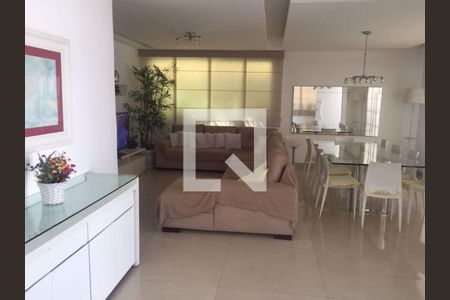 Casa à venda com 3 quartos, 280m² em Vargem Pequena, Rio de Janeiro