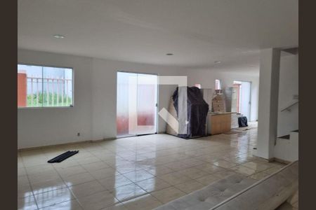Casa à venda com 3 quartos, 216m² em Jacarepaguá, Rio de Janeiro