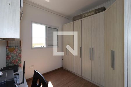 Quarto de apartamento à venda com 2 quartos, 142m² em Jardim Santo Antônio, Santo André