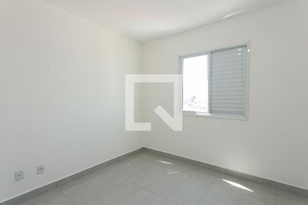 Quarto 2 de apartamento para alugar com 2 quartos, 60m² em Vila Aricanduva, São Paulo