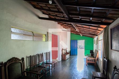 Sala de casa para alugar com 2 quartos, 243m² em Jaqueline, Belo Horizonte