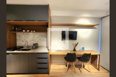 Studio de kitnet/studio para alugar com 1 quarto, 31m² em Indianópolis, São Paulo