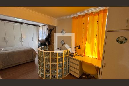Quarto de apartamento à venda com 1 quarto, 65m² em Vila Lea, Santo André