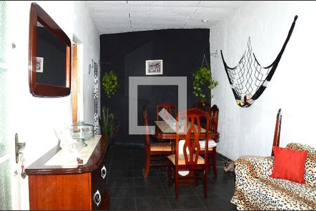 Sala de casa para alugar com 3 quartos, 75m² em Tupi, Belo Horizonte