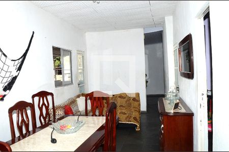 Sala de casa para alugar com 3 quartos, 75m² em Tupi, Belo Horizonte