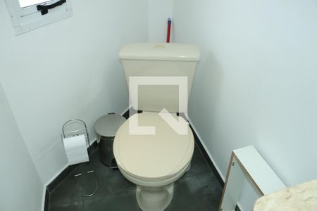 Lavabo de casa de condomínio para alugar com 3 quartos, 188m² em Parque Rincao, Cotia