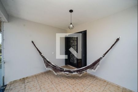Sacada de casa para alugar com 2 quartos, 243m² em Sarandi, Porto Alegre