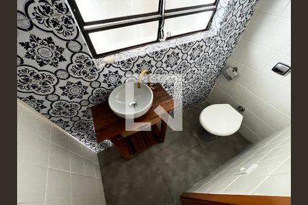 Lavabo de casa para alugar com 3 quartos, 240m² em Vila Ester (zona Norte), São Paulo
