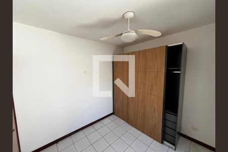 Quarto  de casa para alugar com 3 quartos, 240m² em Vila Ester (zona Norte), São Paulo
