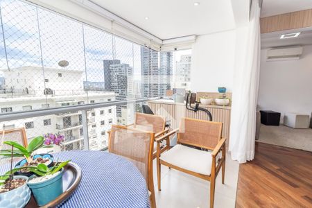 Varanda de apartamento à venda com 3 quartos, 127m² em Pompeia, São Paulo