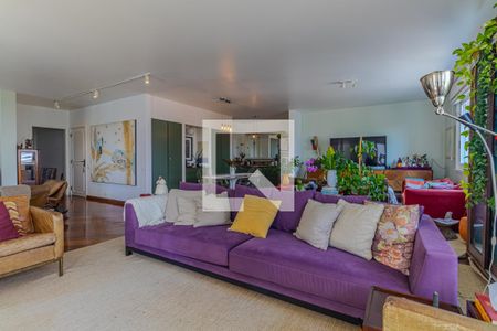 Sala de Estar de apartamento à venda com 4 quartos, 246m² em Pinheiros, São Paulo