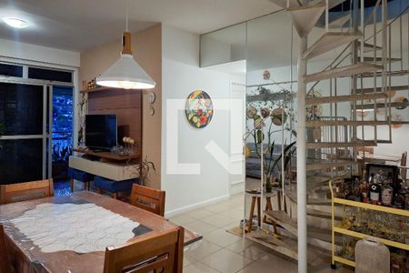 Sala  de apartamento para alugar com 3 quartos, 245m² em Ingá, Niterói