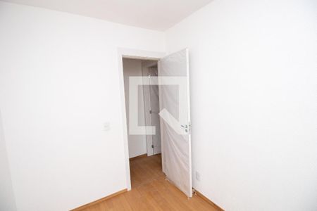 Quarto 1 de apartamento para alugar com 2 quartos, 44m² em Vargem Grande, Rio de Janeiro