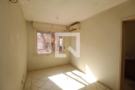 Sala de apartamento à venda com 1 quarto, 43m² em Jardim do Salso, Porto Alegre