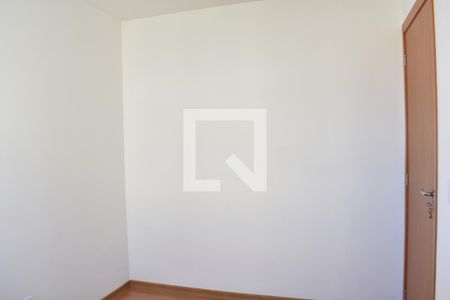 Quarto 1 de apartamento para alugar com 2 quartos, 34m² em Santa Cândida, Curitiba