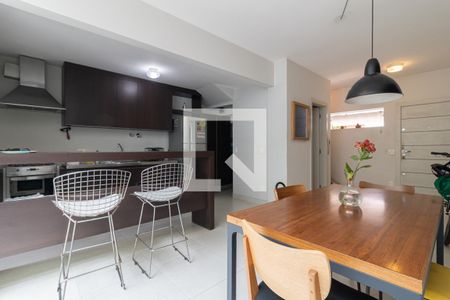 Sala de Jantar de casa para alugar com 2 quartos, 110m² em Itaim Bibi, São Paulo