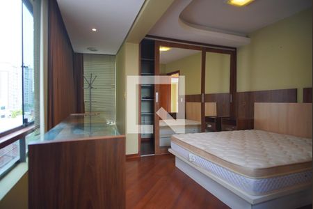 Suíte de apartamento para alugar com 2 quartos, 72m² em Boa Vista, Porto Alegre
