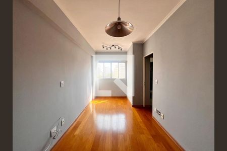 Sala de apartamento para alugar com 1 quarto, 38m² em Conceicao, Campinas