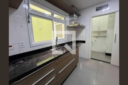 Casa para alugar com 3 quartos, 214m² em Buritis, Belo Horizonte