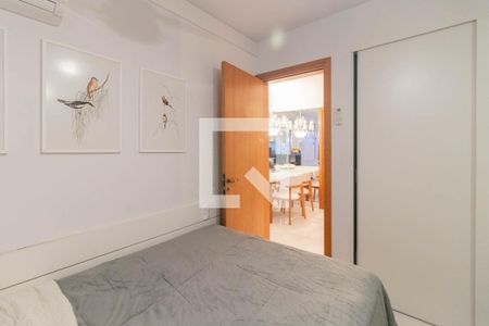 Quarto de apartamento à venda com 1 quarto, 40m² em Santana, Porto Alegre
