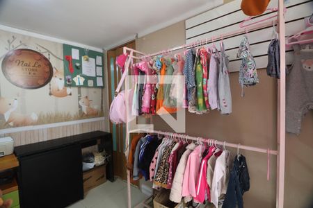 Quarto 1 de casa de condomínio à venda com 3 quartos, 80m² em Rio Branco, Canoas