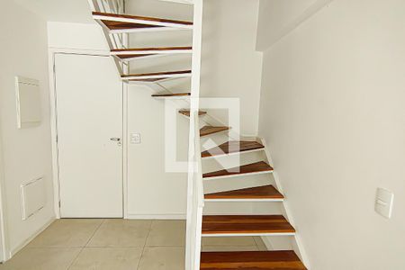 Escada de apartamento à venda com 1 quarto, 52m² em Pechincha, Rio de Janeiro