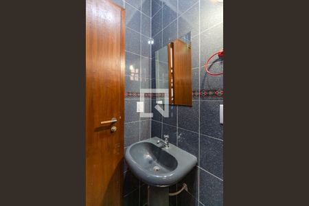 Lavabo de casa à venda com 3 quartos, 250m² em Partenon, Porto Alegre