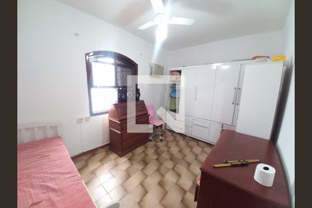 Quarto 1 de casa para alugar com 3 quartos, 150m² em Vila Valenca, São Vicente