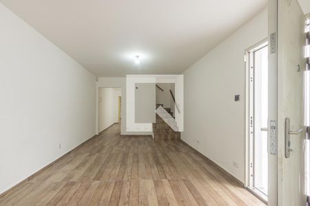 Sala 1 de casa para alugar com 2 quartos, 127m² em Planalto Paulista, São Paulo
