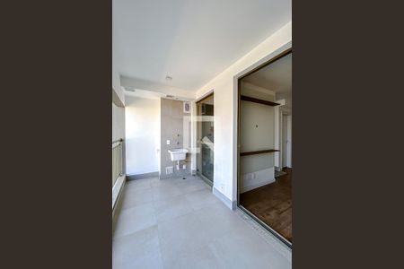 Varanda e Área de Serviço de apartamento para alugar com 1 quarto, 50m² em Vila Mariana, São Paulo