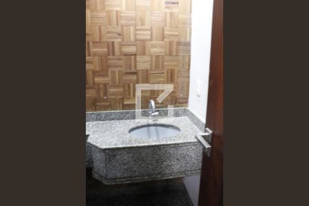 Lavabo de casa de condomínio para alugar com 3 quartos, 265m² em Taquara, Rio de Janeiro