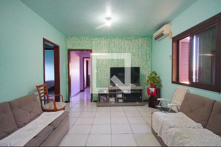 Sala de casa à venda com 3 quartos, 101m² em Vila Nova, Novo Hamburgo