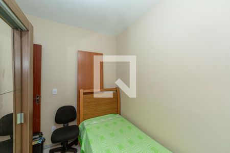 Quarto 2 de apartamento à venda com 2 quartos, 45m² em João Pinheiro, Belo Horizonte