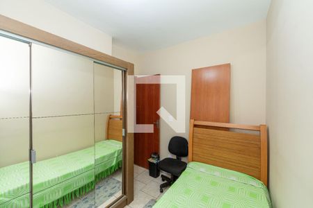 Quarto 2 de apartamento à venda com 2 quartos, 45m² em João Pinheiro, Belo Horizonte