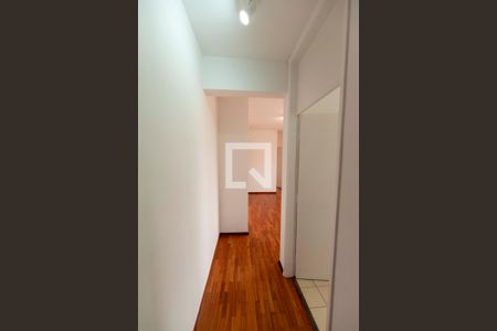 Sala de apartamento para alugar com 3 quartos, 75m² em Alphaville Industrial, Barueri