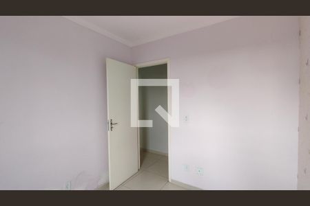 Quarto 1 de apartamento para alugar com 2 quartos, 47m² em Vila Correa, Ferraz de Vasconcelos
