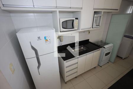 Cozinha de apartamento para alugar com 2 quartos, 58m² em Jardim das Esmeraldas, Goiânia
