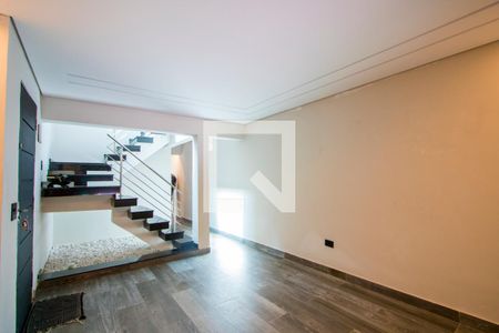 Sala de casa para alugar com 3 quartos, 258m² em Jardim Cristiane, Santo André