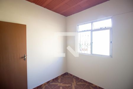 Quarto 2 de apartamento para alugar com 3 quartos, 52m² em Urca, Contagem