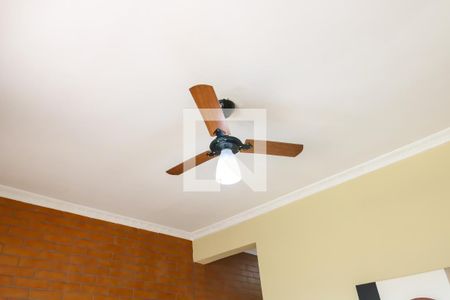 Sala de casa para alugar com 2 quartos, 80m² em Piedade, Rio de Janeiro