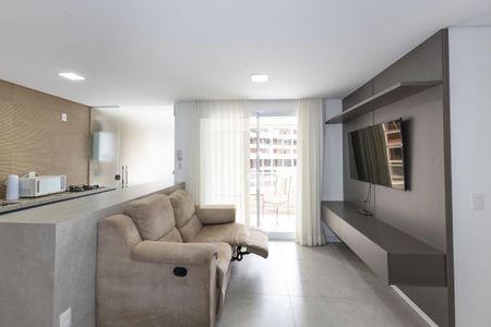 Sala de apartamento à venda com 2 quartos, 80m² em Vila da Serra, Nova Lima