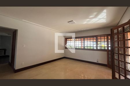 Sala 3 de casa de condomínio à venda com 5 quartos, 800m² em Residencial Vila Verde, Campinas